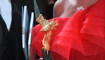 Москва онлайн покажет красную ковровую дорожку премии "Золотой орел"