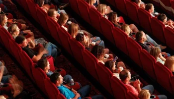 "Активные граждане" выберут фильмы юбилейной "Ночи кино"