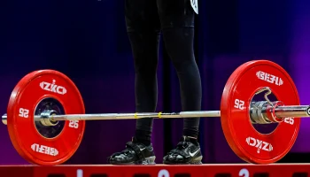 Чемпионат России по тяжелой атлетике стартовал в Москве