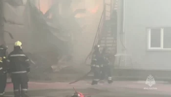 Человек погиб при пожаре на складе удобрений в подмосковном Долгопрудном