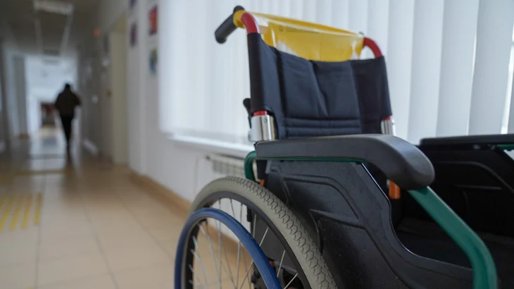 Кабмин упростил оформление билетов для инвалидов на поезда дальнего следования Кабмин упростил оформление билетов для инвалидов на поезда дальнего следования