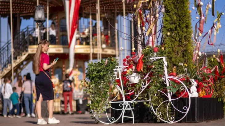 Фестиваль &laquo;Пасхальный дар&raquo; объединил городские площадки вокруг помощи и добрых дел