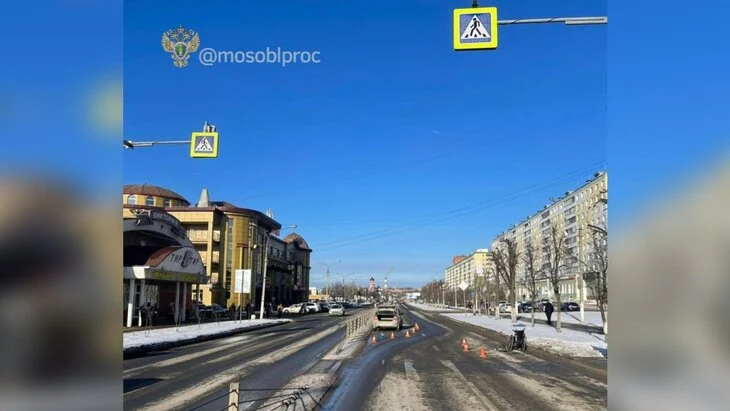 Таксист сбил мужчину на инвалидной коляске в подмосковном Дмитрове