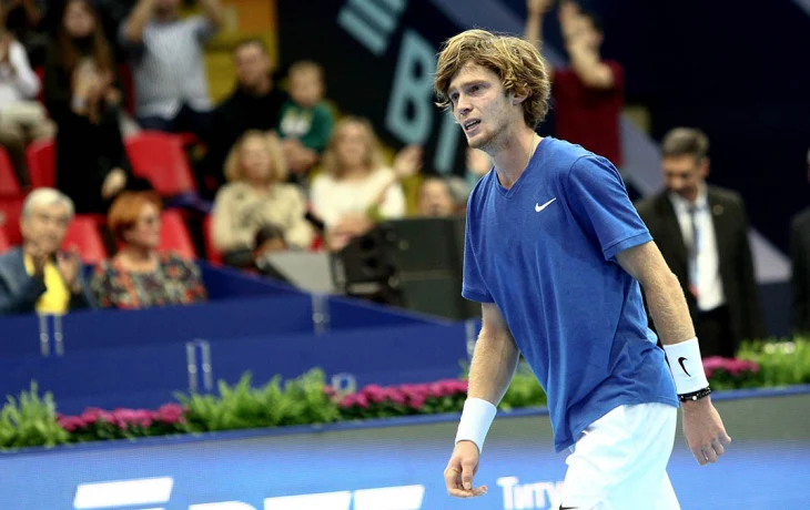 Российский теннисист Рублев вышел в четвертьфинал Australian Open