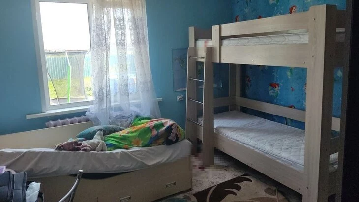 Женщина из Красноярского края зарубила дочь топором из-за обиды на мужа Женщина из Красноярского края зарубила дочь топором из-за обиды на мужа