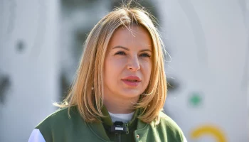 Директор Московского зоопарка Акулова проголосовала онлайн на выборах президента