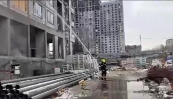 Открытое горение ликвидировано в строящемся доме в Москве