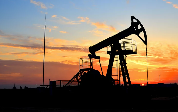 Reuters: В ОПЕК+ договорились о продлении добровольных сокращений добычи нефти Reuters: В ОПЕК+ договорились о продлении добровольных сокращений добычи нефти