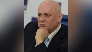 Умер российский писатель-фантаст Василий Головачев