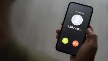 Роскомнадзор опроверг отмену ограничения звонков в Telegram и WhatsApp*