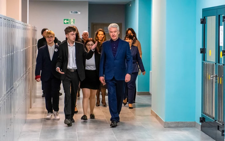 Собянин заявил, что московские школы входят в пятерку лучших в мире Собянин заявил, что московские школы входят в пятерку лучших в мире