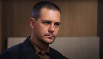 Актера Милоша Биковича лишили роли в сериале &laquo;Белый лотос&raquo; из-за политики