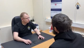 «Боксировавшему» с памятником ветеранам МЧС бойцу ММА предъявили обвинение