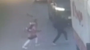 Появилось видео, как автобус сбил девятилетнего мальчика в Королеве