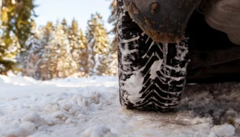 Житель Ленинградской области погиб под своим самодельным вездеходом