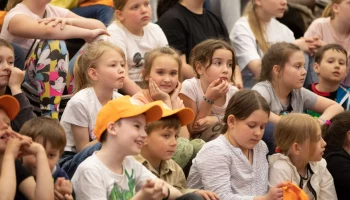 Телеведущая Шарапова расскажет о профессии юным москвичам в Музее Победы