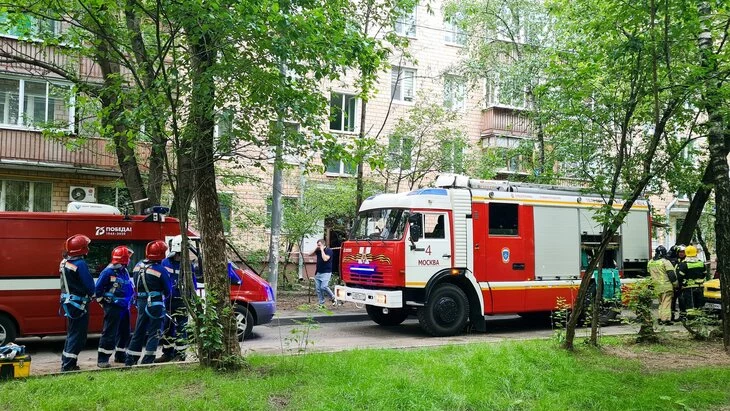 Уголовное дело возбуждено после хлопка в квартире на западе Москвы Уголовное дело возбуждено после хлопка в квартире на западе Москвы