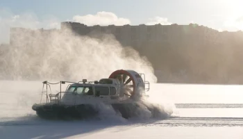 Свыше 70 спасателей круглосуточно патрулируют столичные водоемы