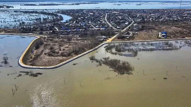 Сложная паводковая ситуация в Абатском районе сохранится до 15 мая Сложная паводковая ситуация в Абатском районе сохранится до 15 мая