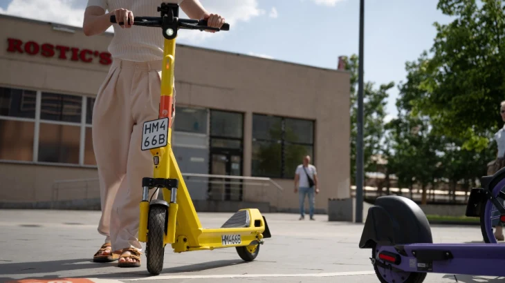 Составлен портрет типичного водителя электросамоката в Москве Составлен портрет типичного водителя электросамоката в Москве