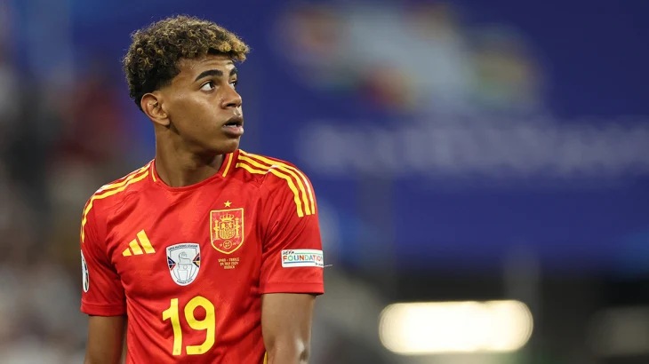 Ямаль побил рекорд результативности Мбаппе в ЛЧ для игроков младше 19 лет Ямаль побил рекорд результативности Мбаппе в ЛЧ для игроков младше 19 лет