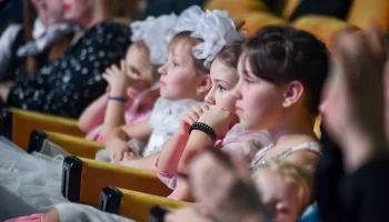 Благотворительный спектакль «Хочу быть выше!» пройдет на сцене Театра Наций