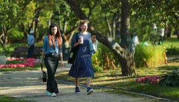 Синоптики сообщили о теплой и сухой погоде в Москве 3 октября
