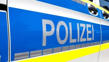 Mannheimer Morgen: автомобиль въехал в толпу в немецком Мангейме