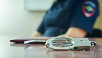 Жительница Видного задержана по подозрению в хулиганстве и нападении на журналиста