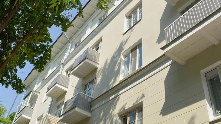 Более 130 домов с замковыми камнями на фасадах отремонтированы в Москве Более 130 домов с замковыми камнями на фасадах отремонтированы в Москве