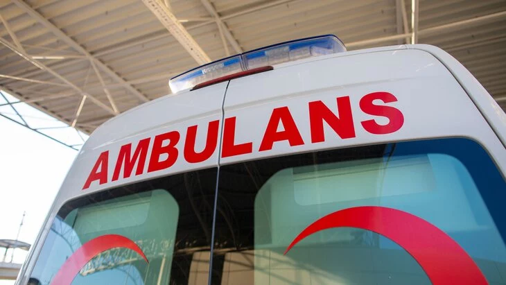 Пятнадцать человек пострадали в результате ДТП с автобусом на юге Турции Пятнадцать человек пострадали в результате ДТП с автобусом на юге Турции