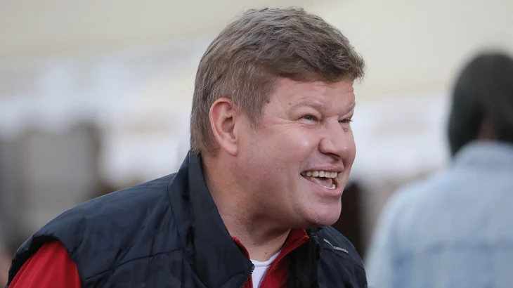 Губерниев пожелалал «Гном Гномычу» успехов после смены спортивного гражданства Губерниев пожелалал «Гном Гномычу» успехов после смены спортивного гражданства