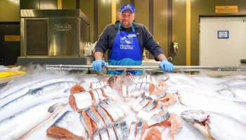 Кулинарные батлы пройдут на рыбном рынке "Москва – на волне"