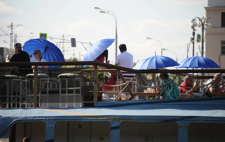 Синоптики сообщили о прохладной погоде с небольшим дождем в Москве 12 августа Синоптики сообщили о прохладной погоде с небольшим дождем в Москве 12 августа