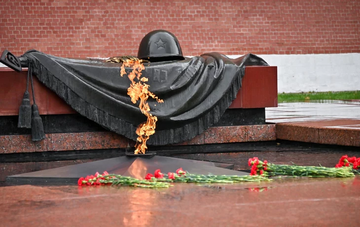 Собянин: Провели профилактику Вечного огня в преддверии Дня защитника Отечества Собянин: Провели профилактику Вечного огня в преддверии Дня защитника Отечества