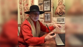 Писателя Ивана Оганова нашли мертвым в своей квартире в Москве – СМИ