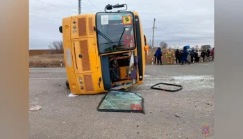 11 человек остаются в больницах после ДТП со школьным автобусом под Волгоградом