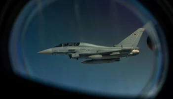 Зачем Китай &laquo;агрессивно вербует&raquo; пилотов НАТО и связано ли это с Украиной