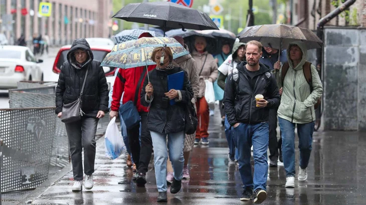 Синоптики пообещали москвичам пасмурную погоду с дождем 11 апреля Синоптики пообещали москвичам пасмурную погоду с дождем 11 апреля