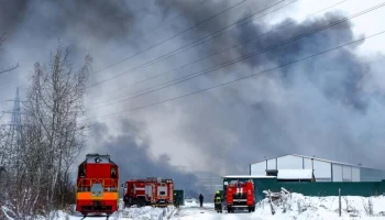 Открытое горение на производстве ацетона в Гатчине Ленобласти ликвидировано