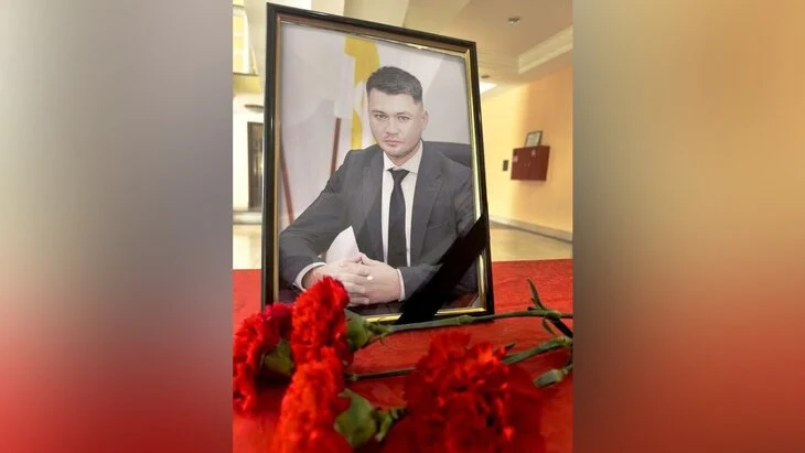 Похороны погибшего при взрыве ветерана СВО Заура Гурциева прошли в Ставрополе Похороны погибшего при взрыве ветерана СВО Заура Гурциева прошли в Ставрополе