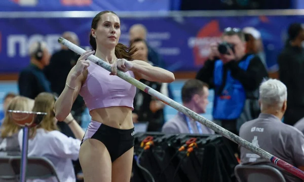 Полина Кнороз одержала победу на чемпионате России по прыжкам с шестом Полина Кнороз одержала победу на чемпионате России по прыжкам с шестом