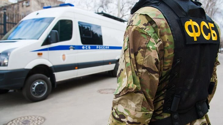 ФСБ пресекла попытки сотрудничества граждан Украины со своей разведкой в ЛНР ФСБ пресекла попытки сотрудничества граждан Украины со своей разведкой в ЛНР