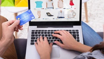 В МЭР заявили, что единые правила отображения цен не отменяют скидки В МЭР заявили, что единые правила отображения цен не отменяют скидки