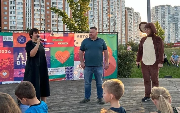День рождения Чебурашки отметили в Косино-Ухтомском День рождения Чебурашки отметили в Косино-Ухтомском