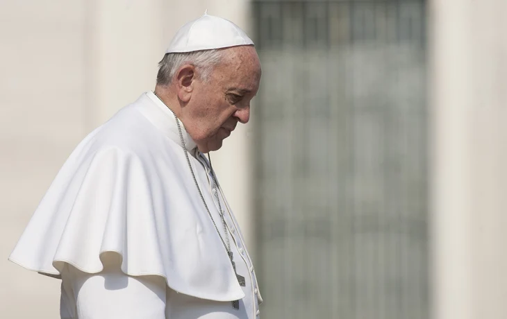 Ватикан: У Папы Римского началась почечная недостаточность