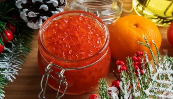 Глава Росрыболовства: предложение красной икры будет меньше на рынке РФ в этом году