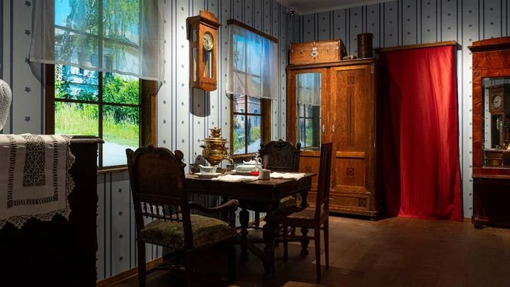 Выставка «Марк Шагал. Радость земного притяжения» открылась в Пушкинском музее