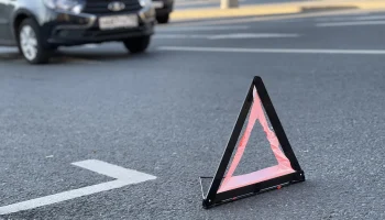 Пять машин столкнулись на внешней стороне 49-го километра МКАД