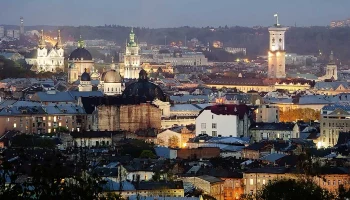 AT: Стало известно, куда перенесут столицу Украины после поражения ВСУ